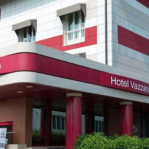 Hotel Vazzana